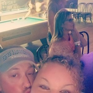 Meet your Posher, Hope